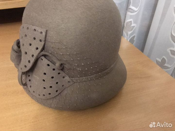 Шляпы,шапки и перчатки