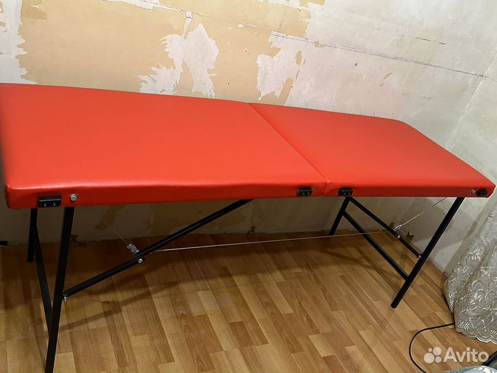 Кушетка для наращивания ресниц