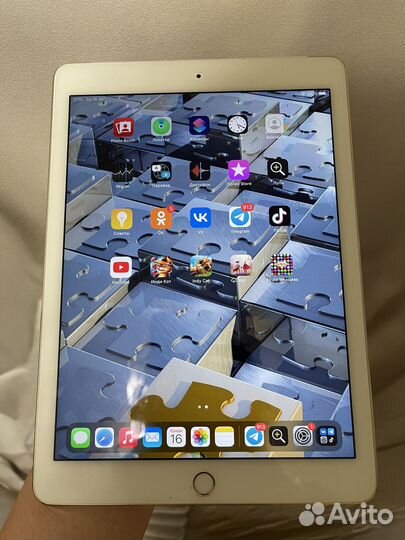 Планшет apple iPad air 2. Обмен