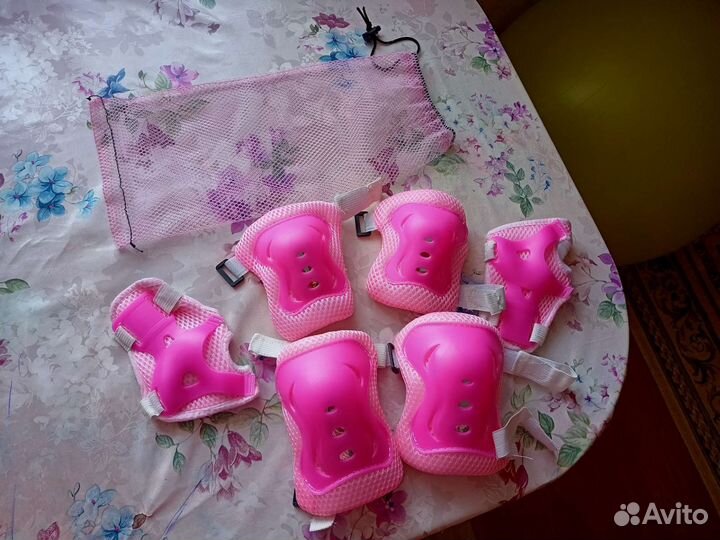 Защита для роликовых коньков