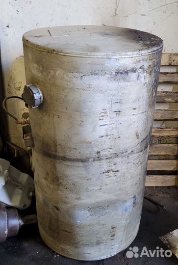 Топливный бак б/у