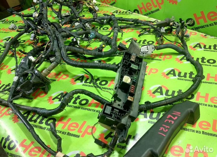 Коса под капот toyota corolla runx NZE121 1nzfe