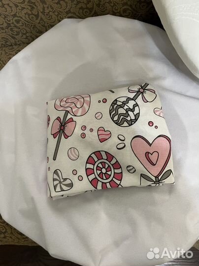 Продам матрас на круглую кроватку