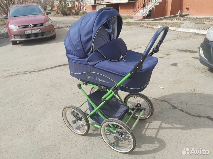 Коляска Lonex Julia Tikhonova 2 в 1