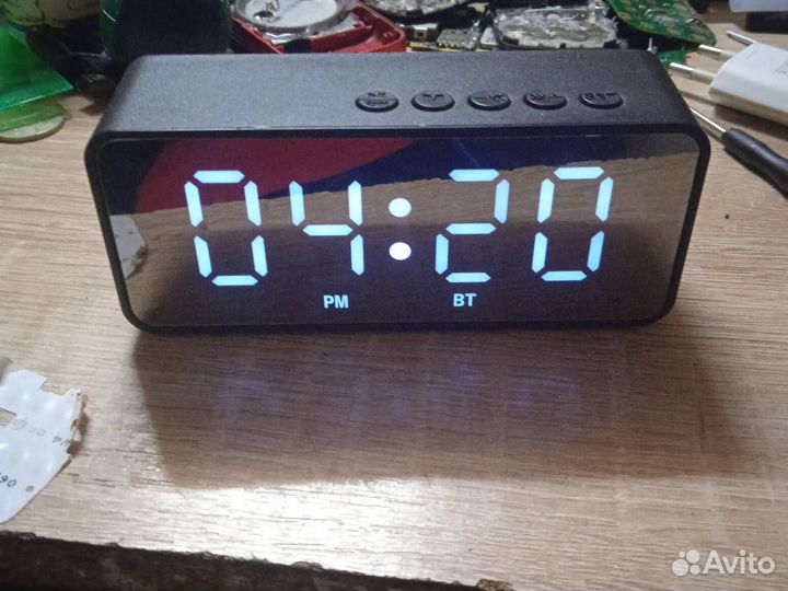 Часы/радио/колонка/градусник/зеркало