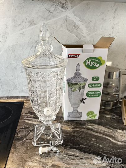 Лимонадница с краном