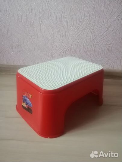 Детская табуретка