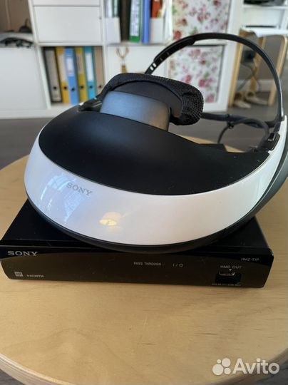 Персональный кинотеатр шлем VR Sony HMZ-T1