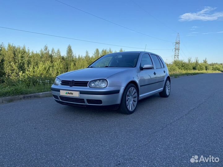 Volkswagen Golf 1.6 МТ, 2000, 302 000 км