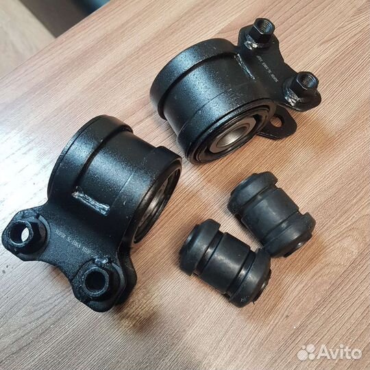 Сайлентблоки рычагов 4шт Ford Focus 2