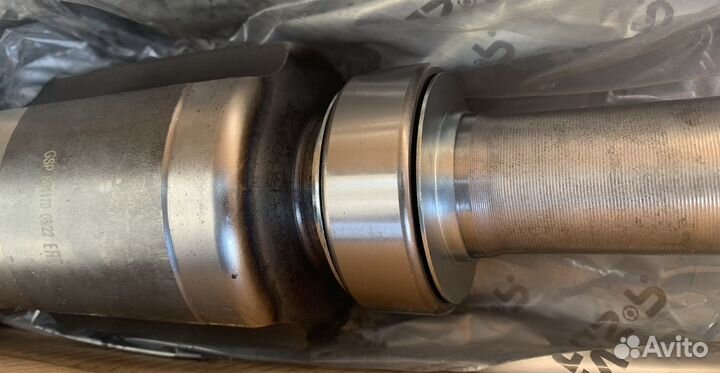 Полуось комплект