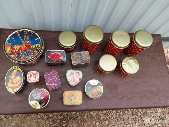 Разные баночки-шкатулочки