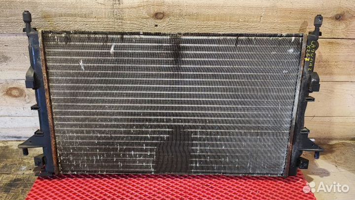 Радиатор основной Renault Laguna