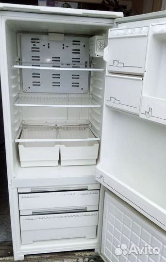 Холодильник 2-камерный. Привезу