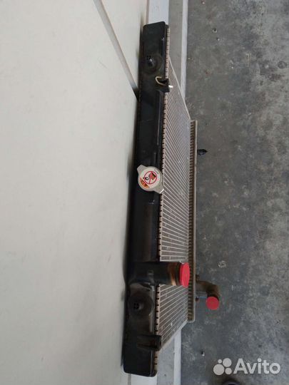 Радиатор на двс 6G 72