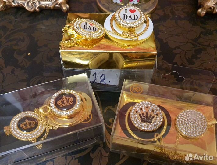 Бутылочка для кормления,пустышки