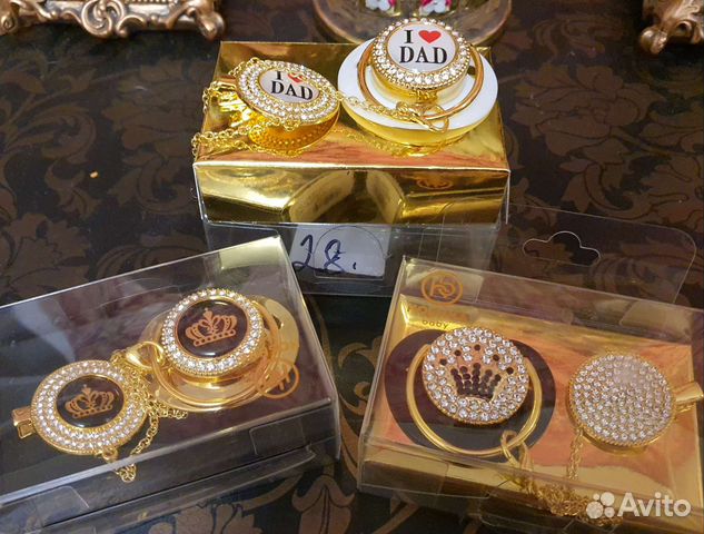 Бутылочка для кормления,пустышки