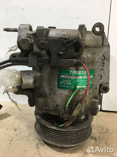Компрессор кондиционера Honda Accord 8