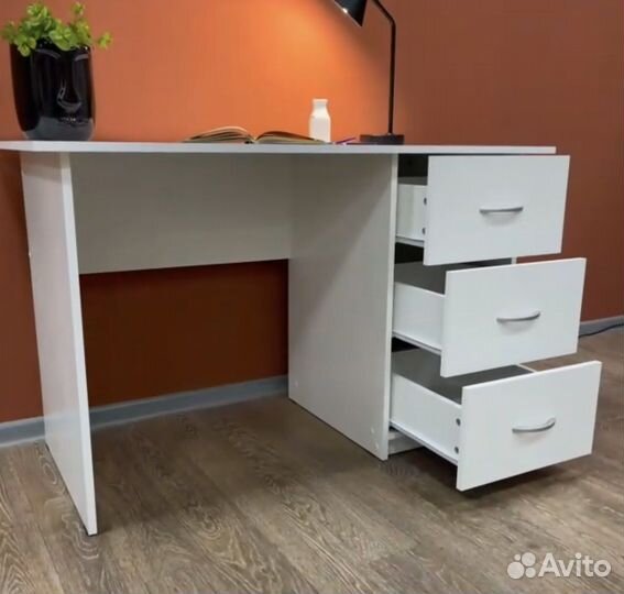 Стол компьютерный Сити-1