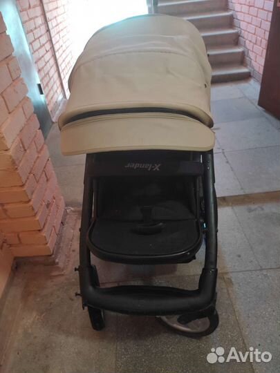 Прогулочная коляска