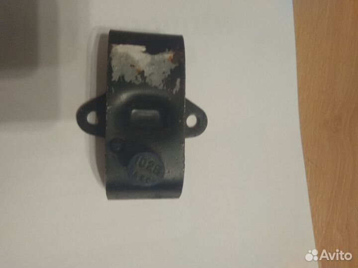 Подушка двигателя Subaru 74102-2540