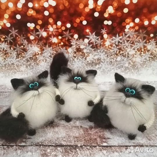 Вязаный кот