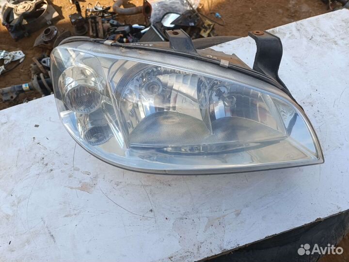 Фара правая Чери Амулет А15 2007 г