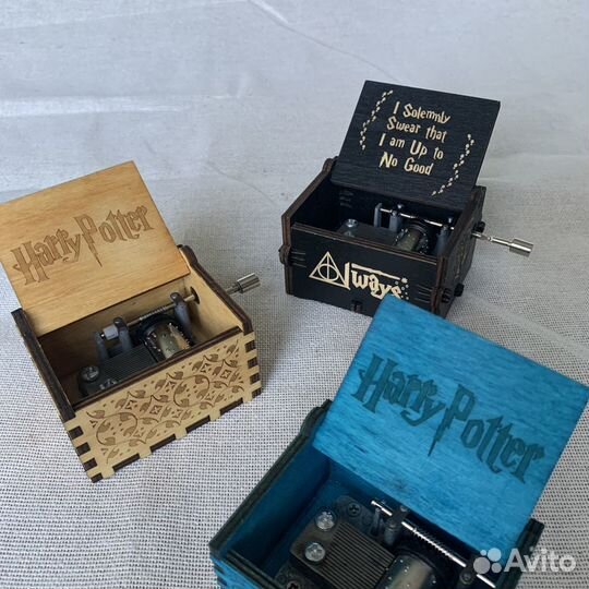 Синяя музыкальная шкатулка-шарманка Harry Potter