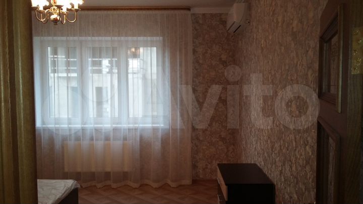 2-к. квартира, 77 м², 3/19 эт.