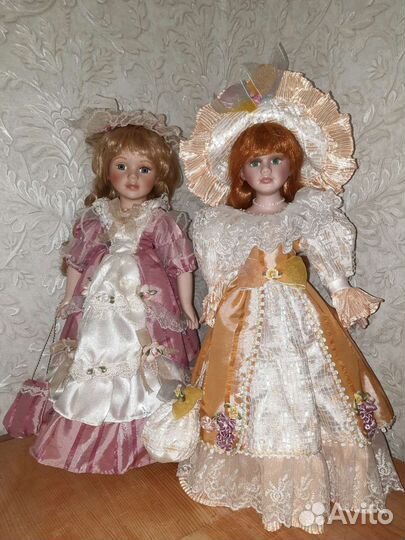 Кукла фарфоровая