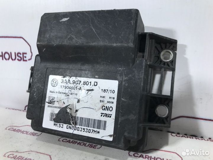 Блок управления стояночным тормозом Volkswagen