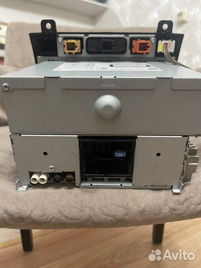 Автомагнитола Volkswagen Touareg II (RCD550)