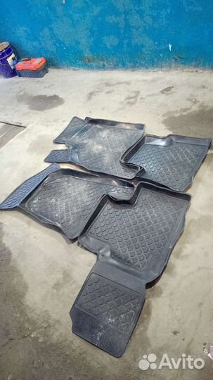 Автомобильные коврики на priora