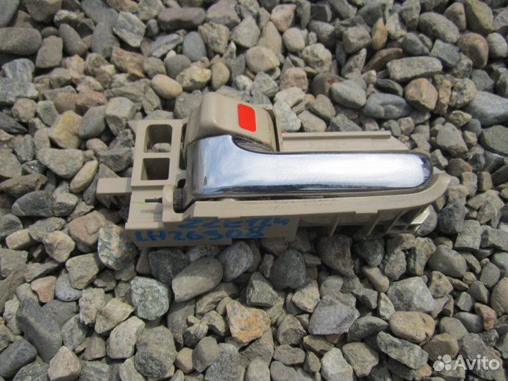 Ручка двери внутренняя левая Toyota Allex ZZE124