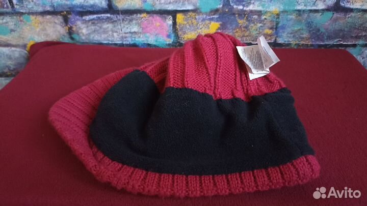 Шапка с козырьком 