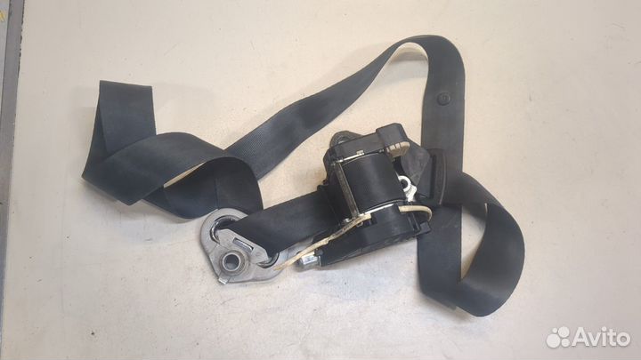 Ремень безопасности Volkswagen Caddy, 2010