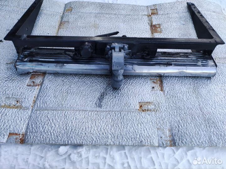 Фаркоп с подножкой land cruiser-Прадо-95