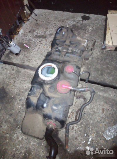 Бак топливный Toyota Land Cruiser Prado