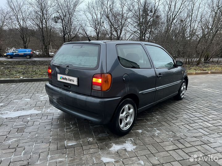 Volkswagen Polo 1.0 МТ, 1997, 300 000 км