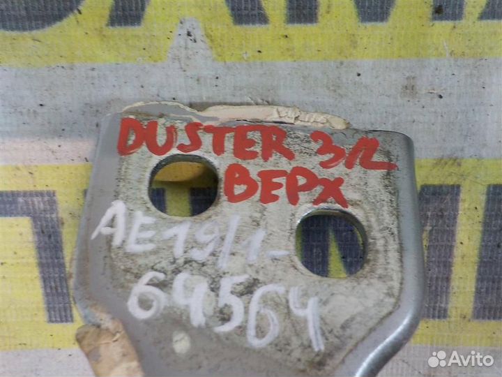 Петля двери Renault Duster 2012