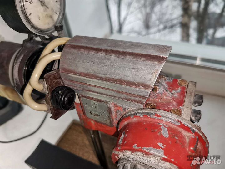 Инсталляция в стиле постапокалипсис