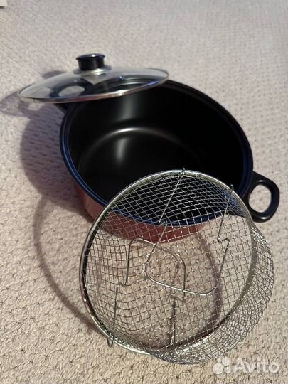 Фритюрница + пароварка + дуршлаг mayer&boch новая