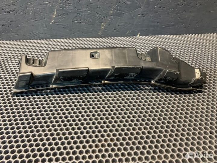 Крепление бампера переднее левое Bmw X7 G07 M-pack