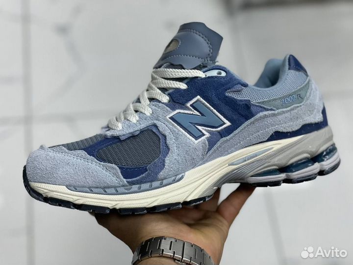 Кроссовки new balance 2002r