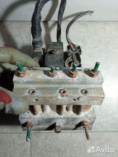 Блок управления ABS Renault Safrane 2 0265208045