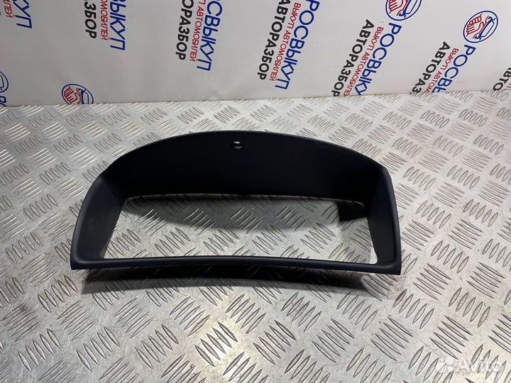 Накладка щитка приборов Toyota Corolla