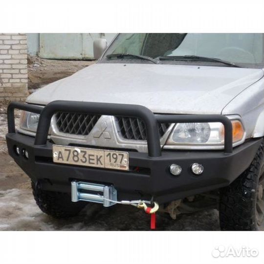 Бампер передний mitsubishi l200