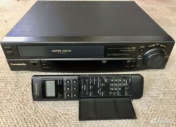 Видеомагнитофон. Panasonic NV/SD 20