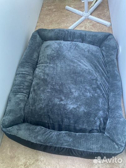 Большая лежанка для собак