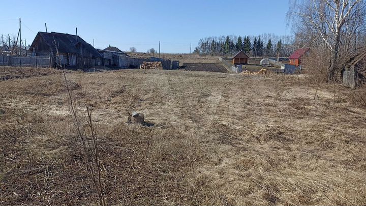 Дом 25 м² на участке 20 сот.